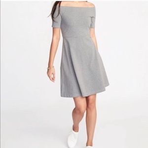 3️⃣for$20🤩 Old Navy Off-Shoulder Skater Dress